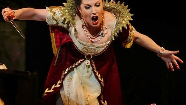 Cheryl Barker in Tosca Cheryl Barker in Tosca